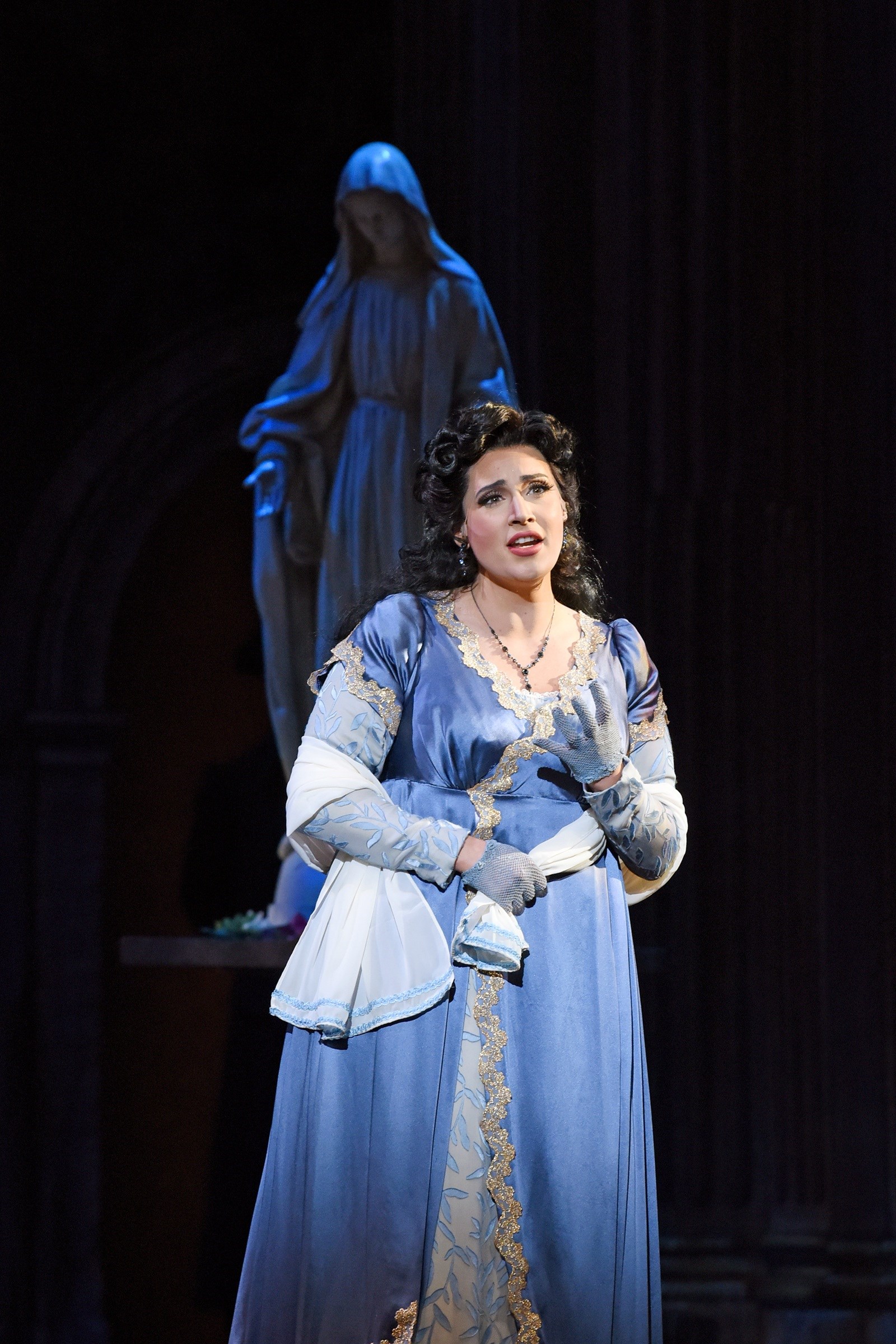 Gotimer in Arizona Opera’s 2023 Tosca (photo: Tim Trumble Photography)