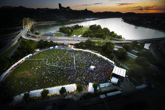 Pittsburgh Cultural Trust produces the Three Rivers Arts Festival at Point State Park. (photo: Joshua Franzos)