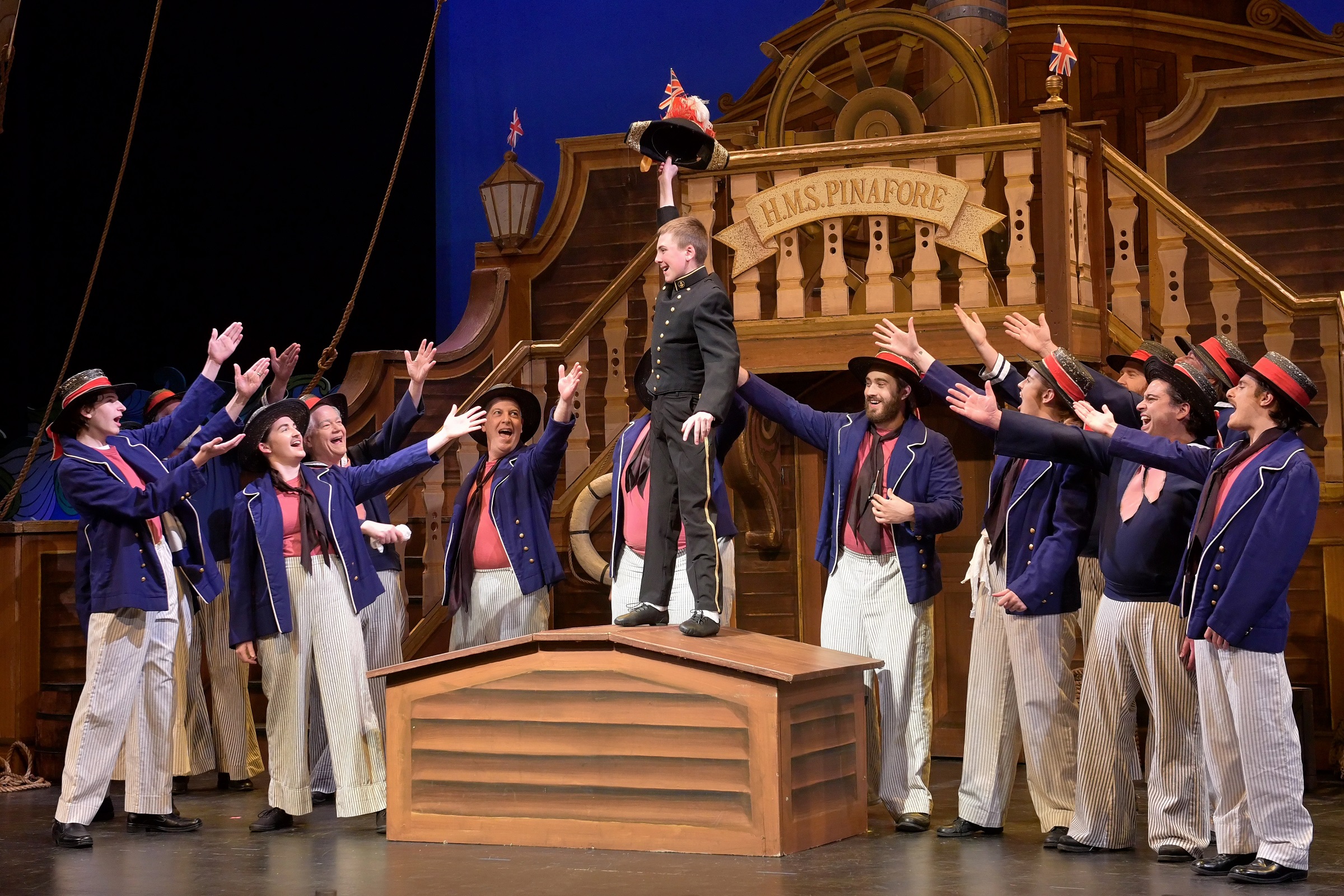 Tri-Cities Opera’s one-truck production of H.M.S. Pinafore (photo: Randy Cummings/Bunn Hill Photo)