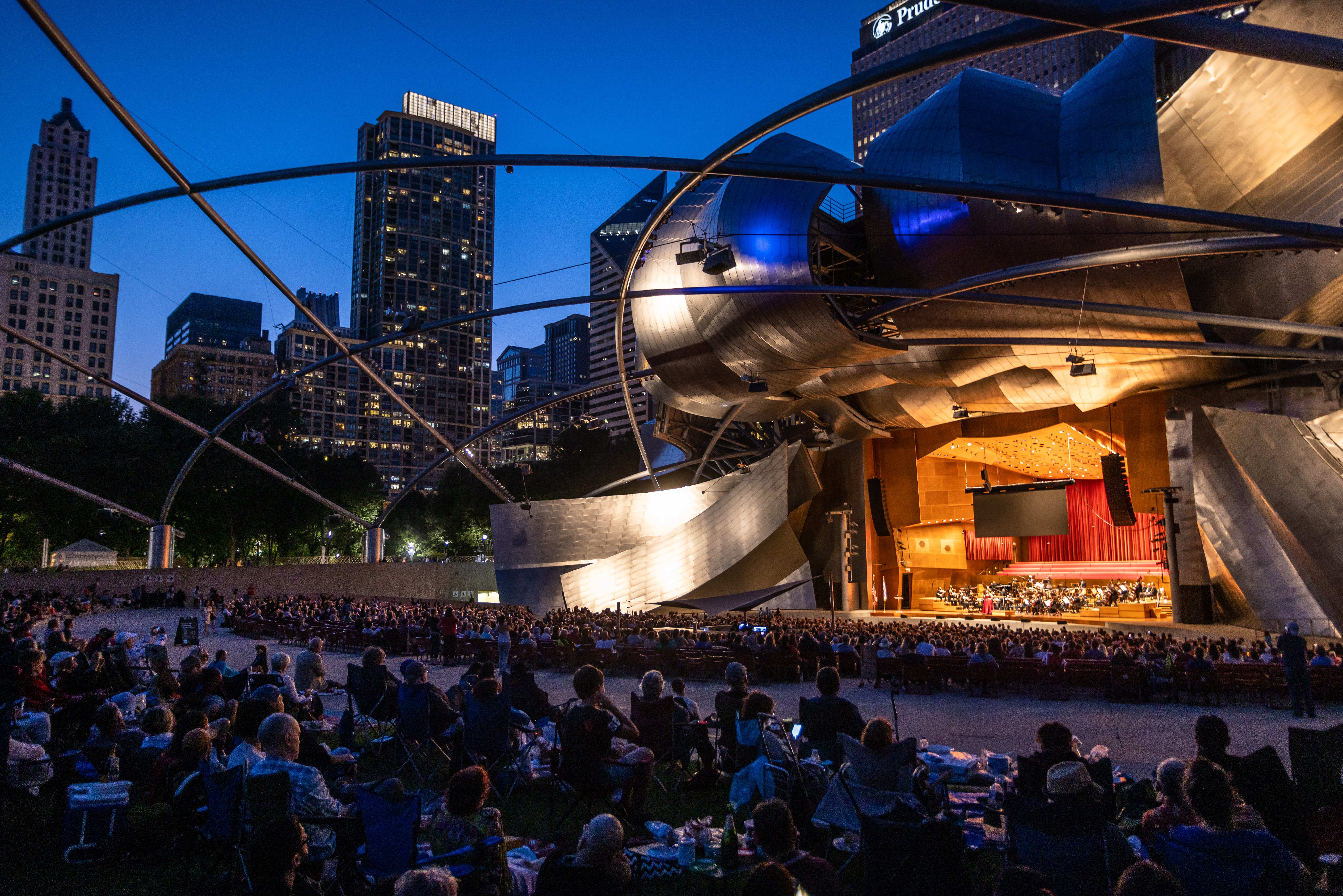 Lyric Opera of Chicago’s 2022 “Sunday in the Park with Lyric” concert (photo: Kyle Flubacker)