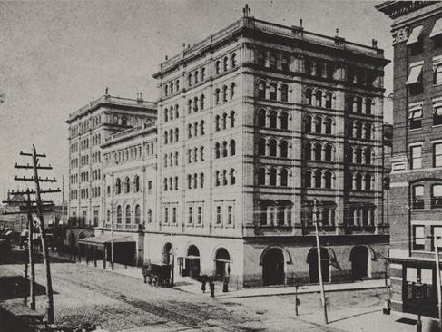 The original Metropolitan Opera House at 39th Street and Broadway, 1884 (image: The New York Public Library)