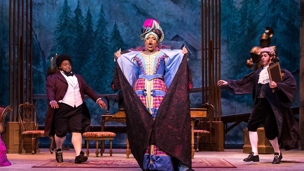 Monét X Change in The Daughter of the Regiment at Minnesota Opera (photo: Dan Norman)