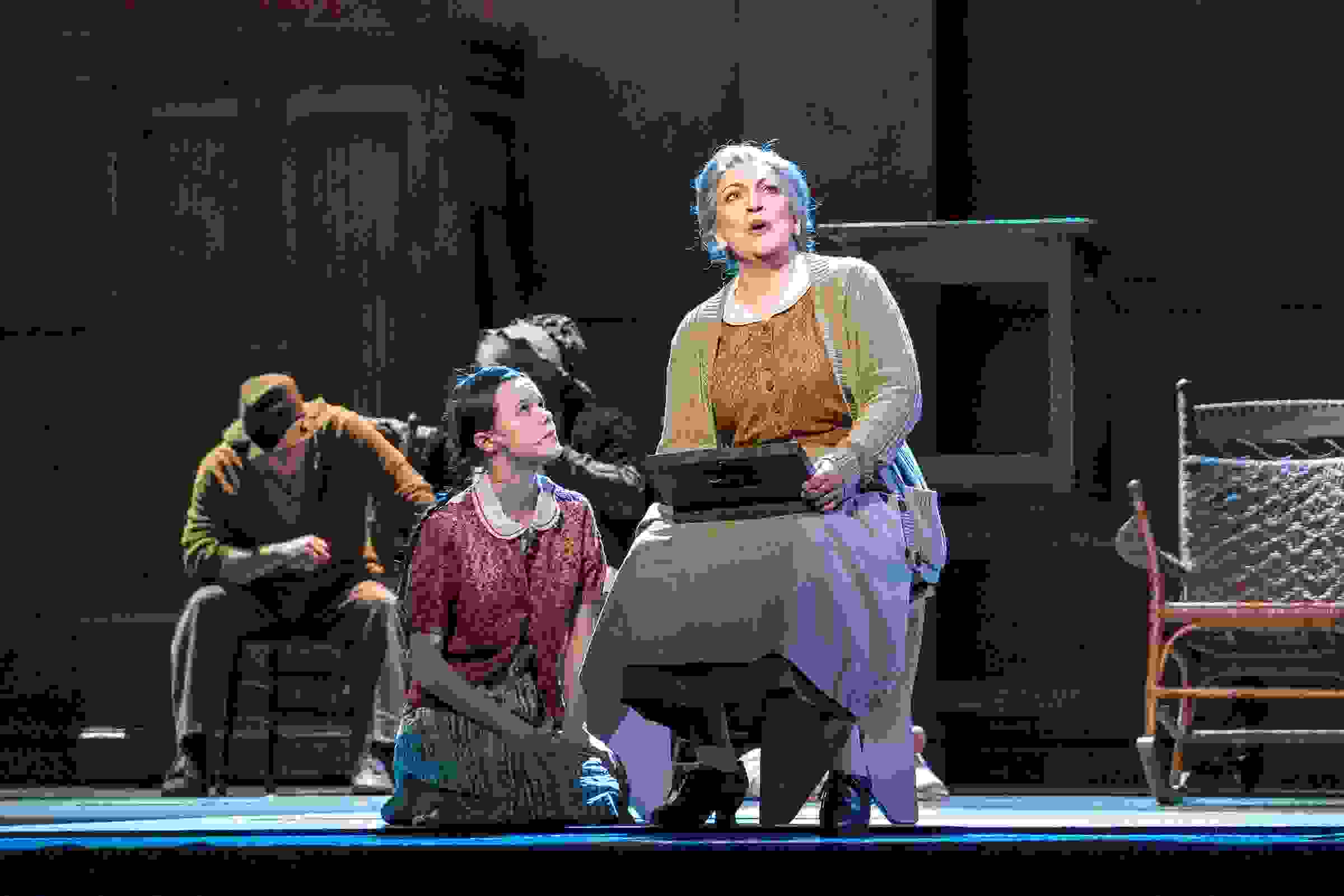 Natalie Nikolajevs and Katharine Goeldner in The Grapes of Wrath at Michigan Opera Theatre