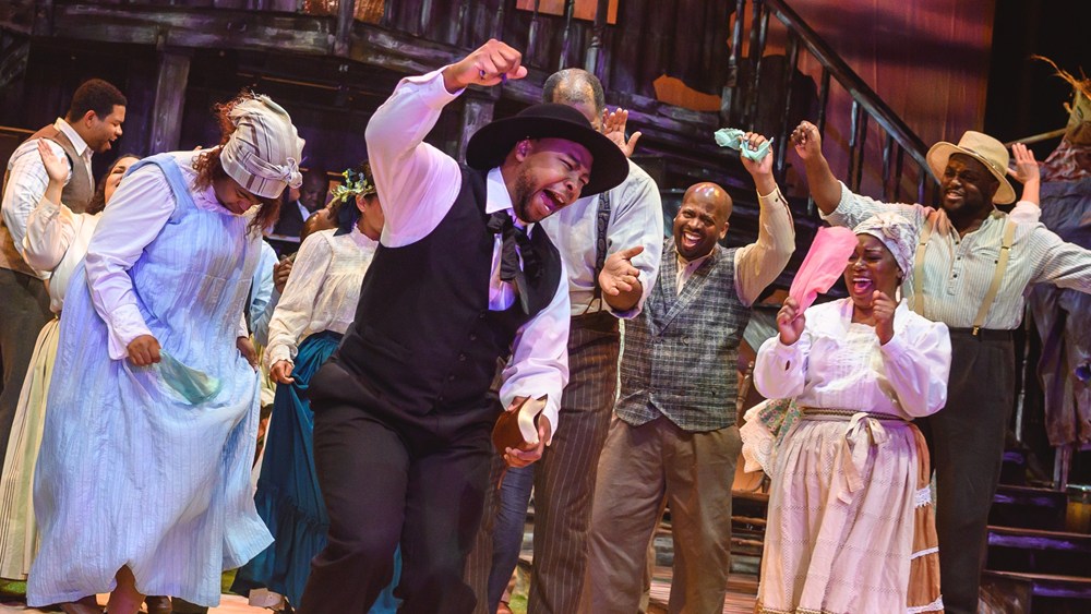 Thandolwethu Mamba (at center) in Opera Orlando's 2025 Treemonisha (photo: Ashleigh Ann Gardner)